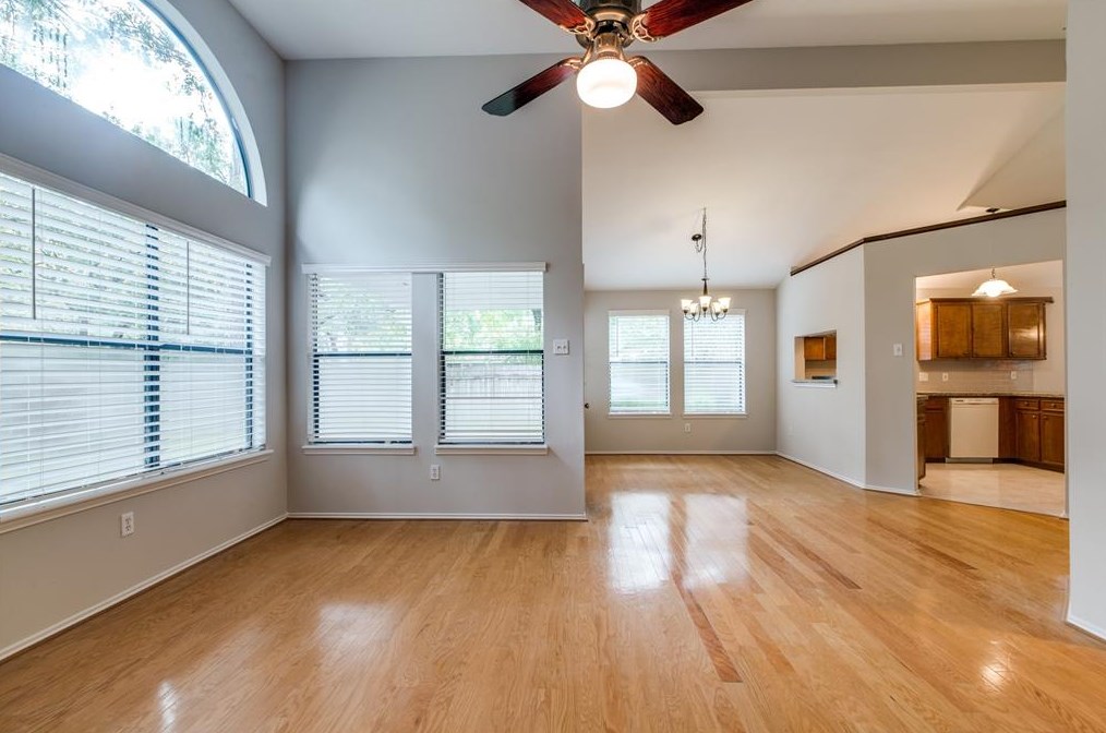 12 Whistlers Walk Pl, Spring TX  77381-3034 exterior