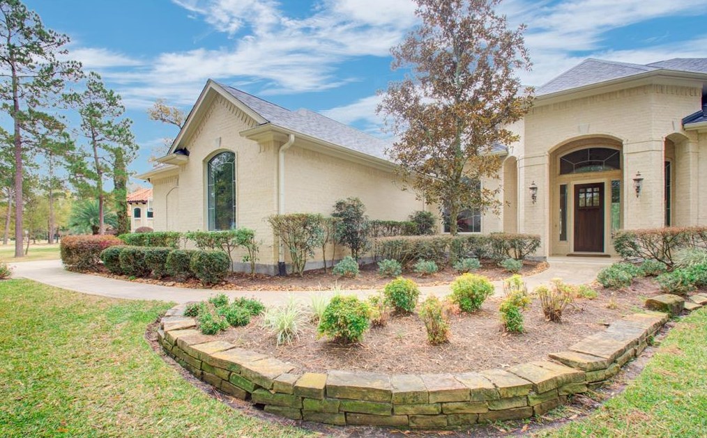 28411 Woodsons Lake Dr, Spring, TX 77386-1791