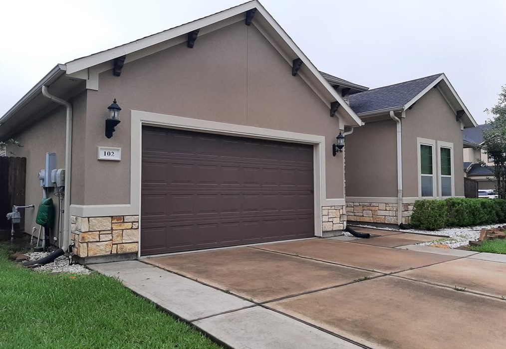 102 Bella Luna, Spring, TX 77381