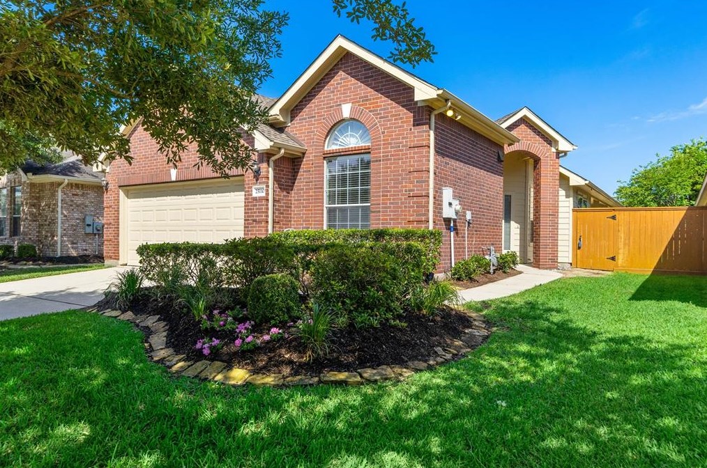 25110 Spring Ash Ln, Katy, TX 77494