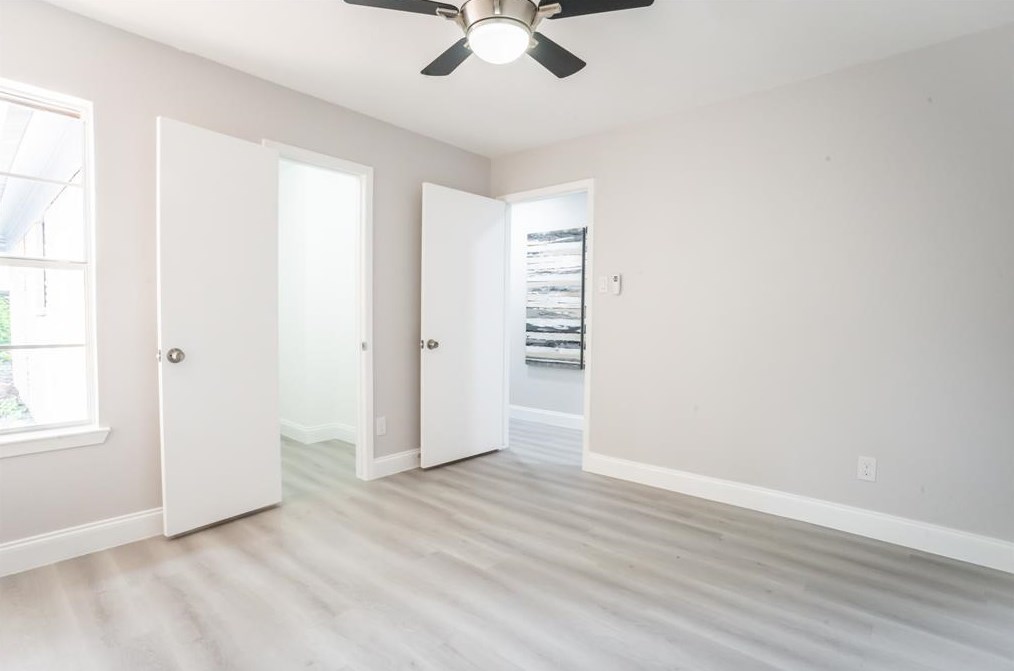 7818 Braes Mdw Dr, Houston TX  77071-1301 exterior