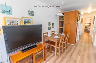 6300 Seawall Blvd, Galveston, TX 77551 - Photo 4