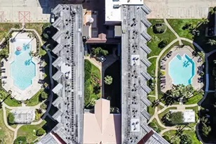 6300 Seawall Blvd, Galveston, TX 77551 - Photo 20