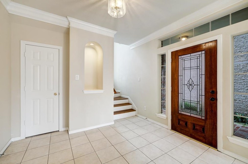 1413 Whispering Pines Dr #3, Houston, TX 77055