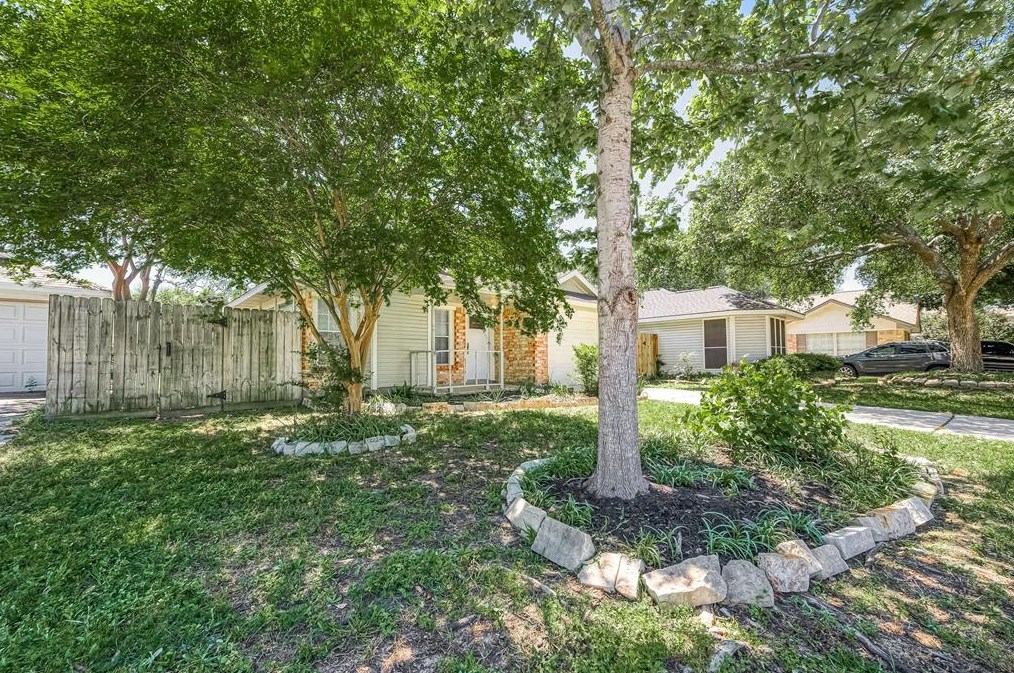 12227 Westlock Dr, Tomball, TX 77377-7910