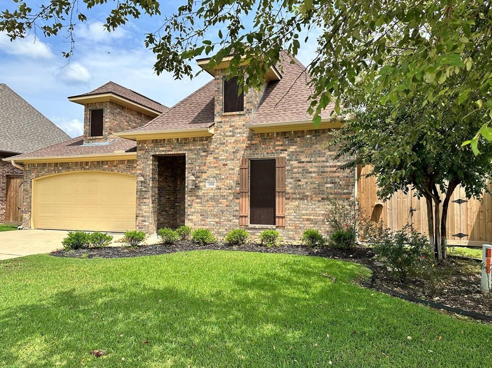 131 Winding Brook Dr, Beaumont, TX 77657