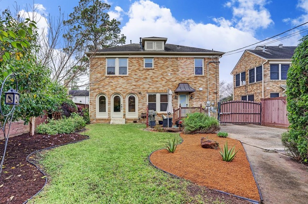 2505 Prospect St, Houston TX  77004-7737 exterior