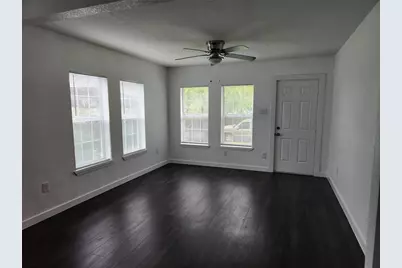 3407 Illinois Street, Baytown, TX 77520 - Photo 2