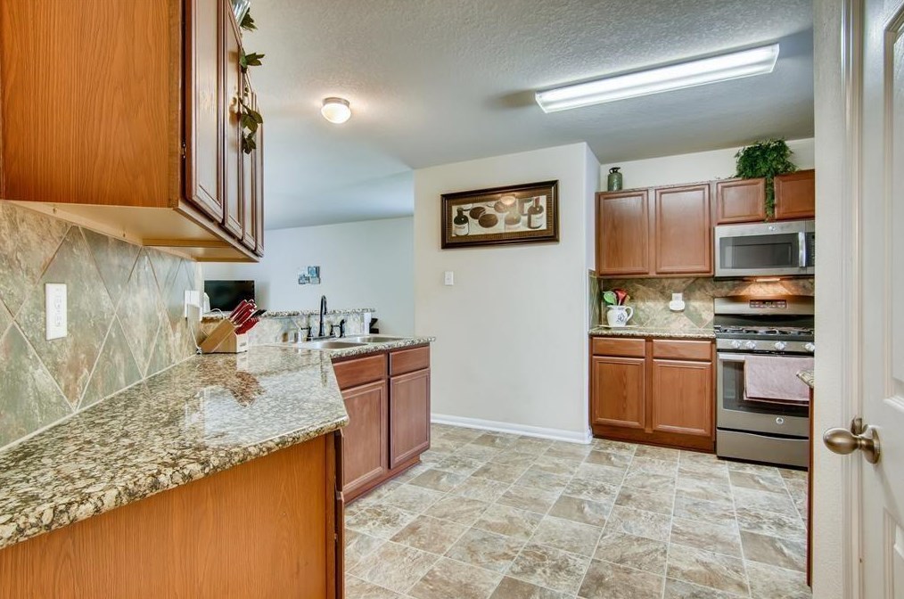 4951 Blue Spruce Hill St, Humble, TX 77346