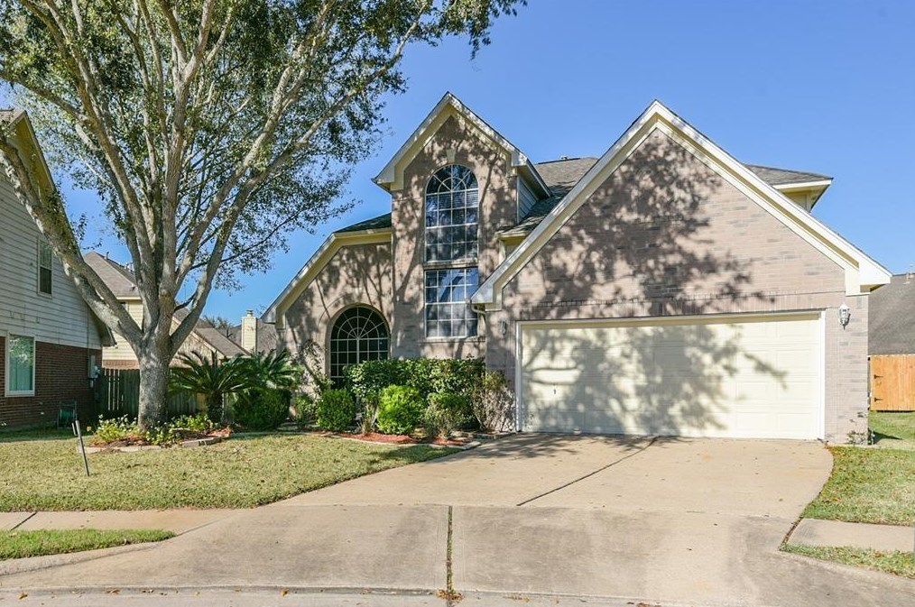 16647 Broadoak Grove Ln, Sugar Land, TX 77498-7171