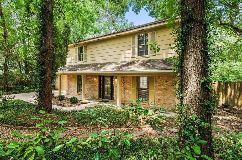 2824 Logrun Cir, Spring TX  77380-1327 exterior