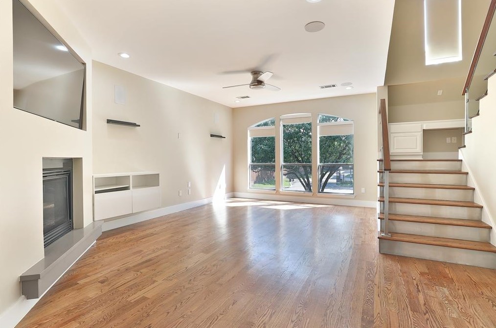 1743 French Village Dr, Houston, TX 77055