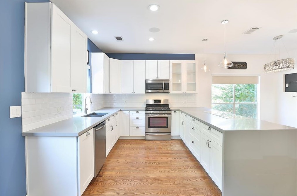 1743 French Village Dr, Houston TX  77055-3522 exterior