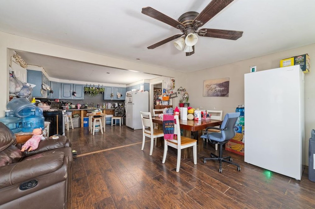 2003 Turner Dr, Houston TX  77093-6136 exterior