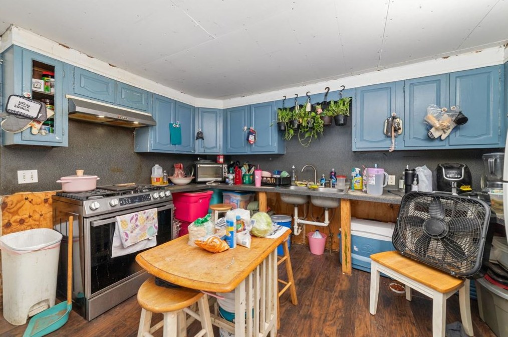 2003 Turner Dr, Houston TX  77093-6201 exterior