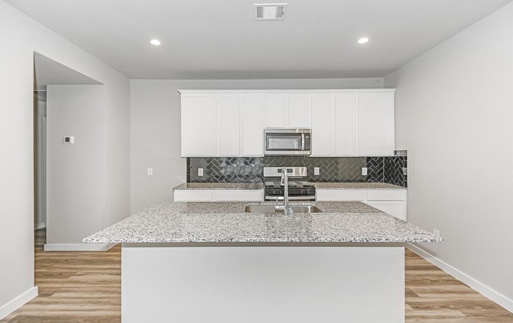 6650 Highpoint Ave, Beaumont, TX 77708-3652