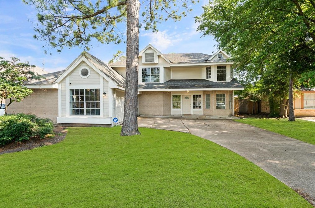 14651 Via Del Norte Dr, Houston, TX 77083