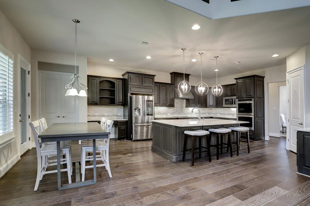 9814 Vintage Villa Dr, Houston, TX 77070