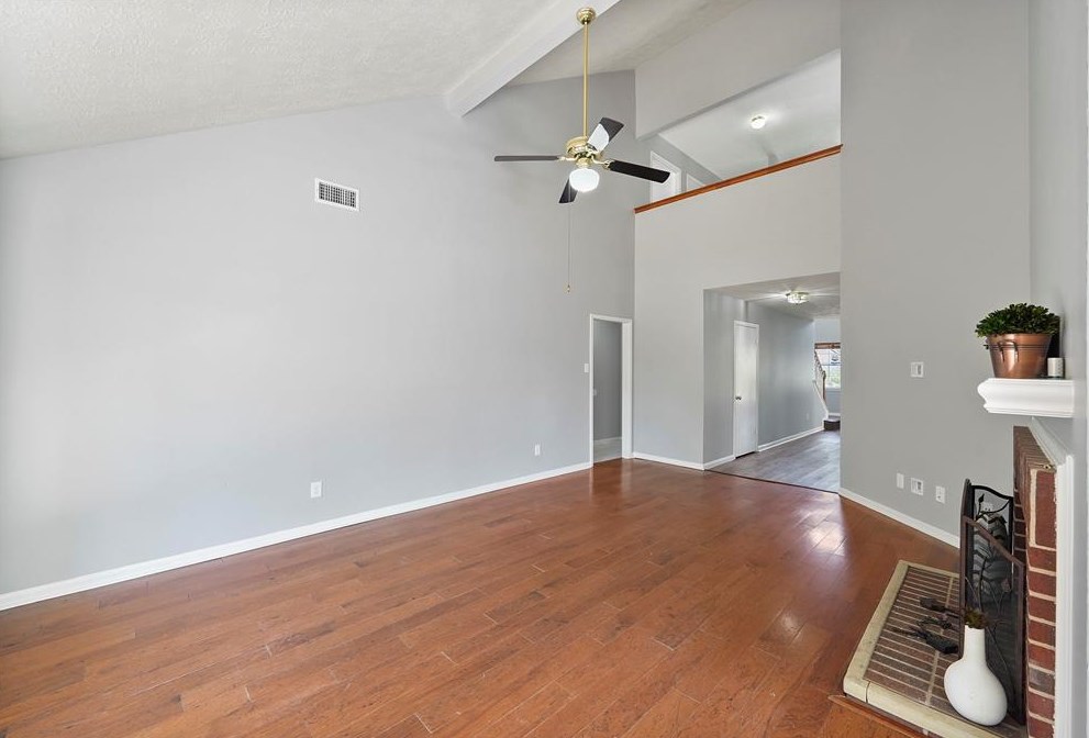 10127 Red Wolf Ln, Houston TX 77064-5457 exterior