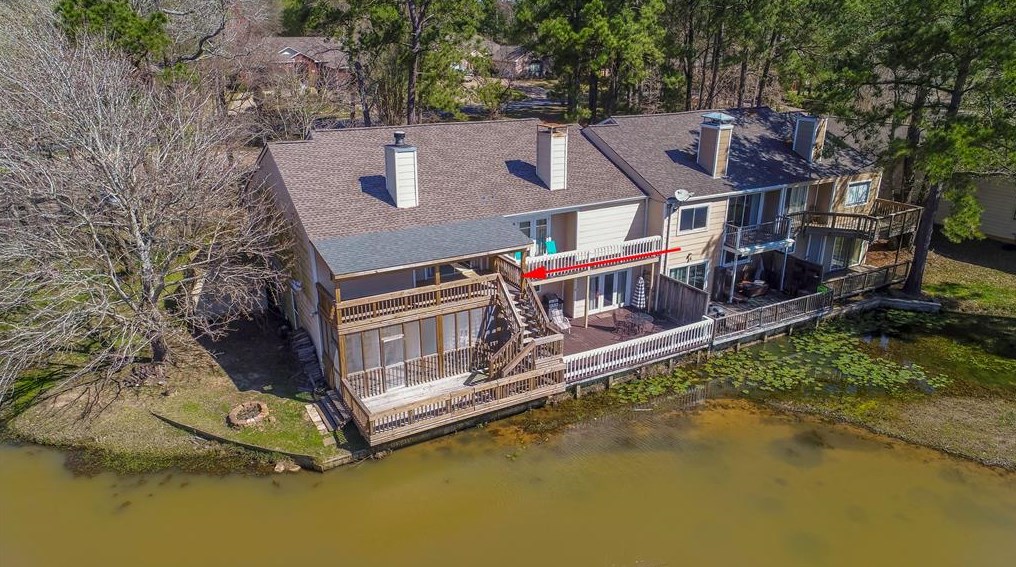 232 Waters Edge 18th, Huntsville, TX 77340