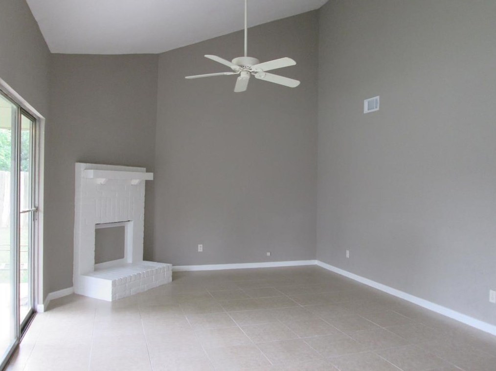 10303 Westedge Dr, Sugar Land, TX 77498