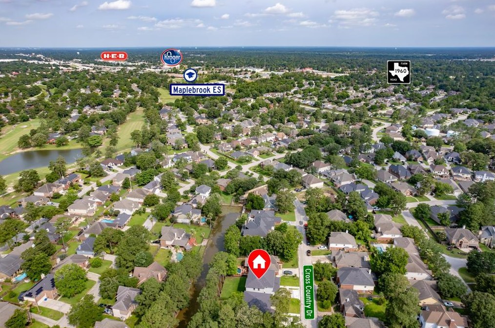 8610 Cross Country Dr, Humble TX 77346-6115 exterior