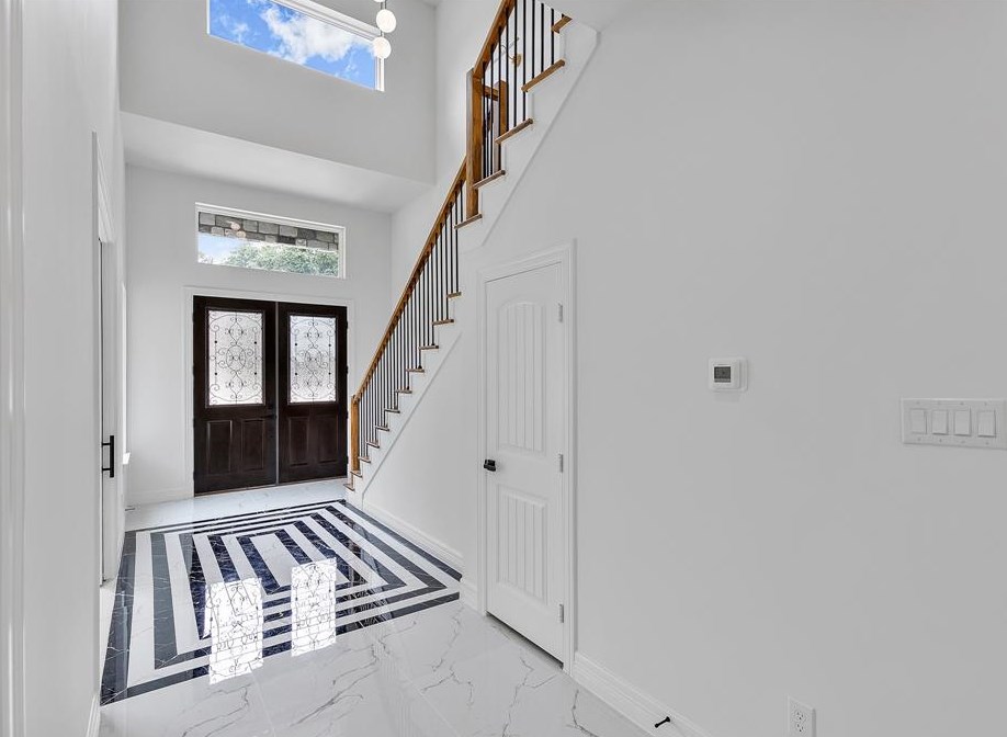 8610 Cross Country Dr, Humble TX 77346-6115 exterior