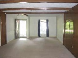 330 N Forest Blvd, Houston, TX 77090