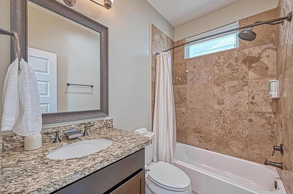 1544 23 St, Houston TX  77008-1612 exterior