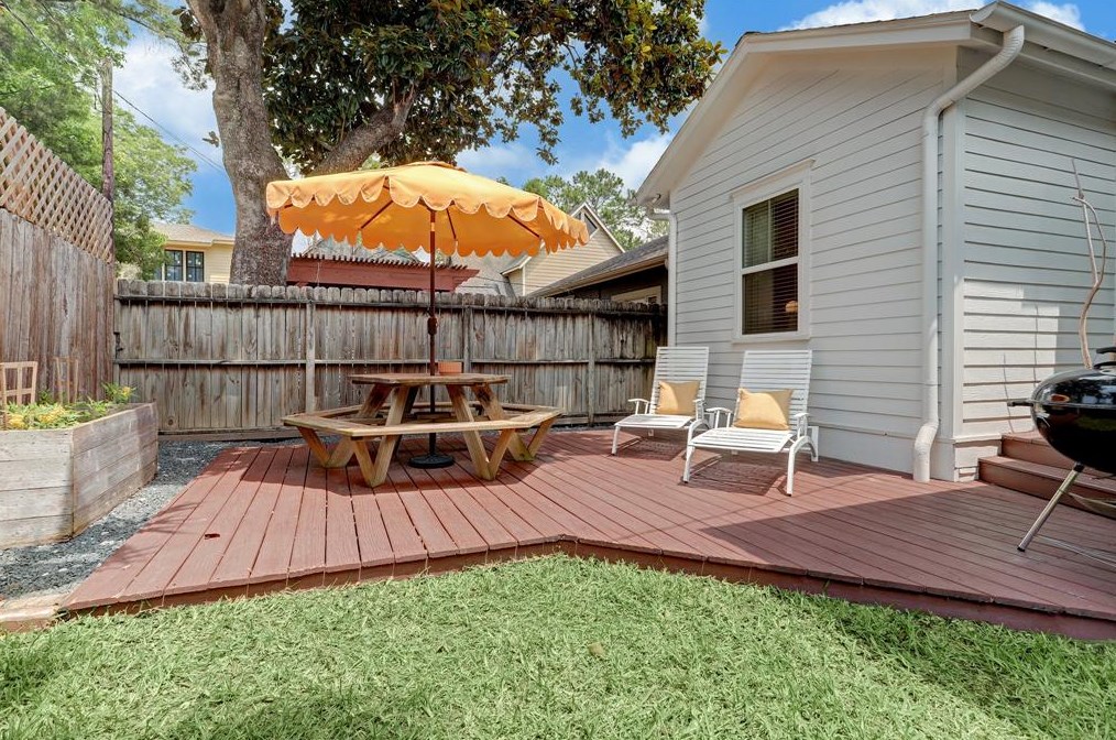 729 18 St, Houston TX  77008-3343 exterior