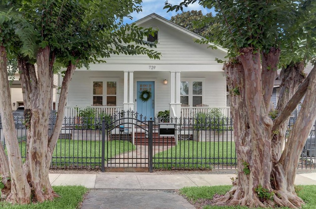 729 18th St, Houston, TX 77008-4420