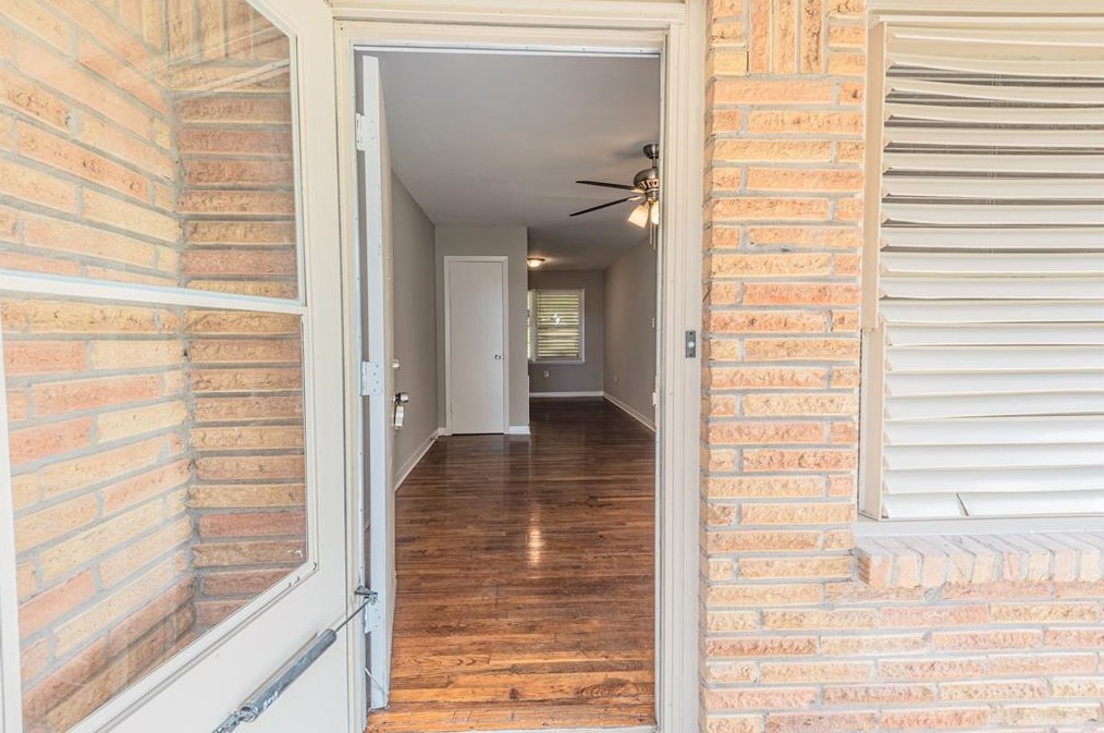 124 Washington St, Texas City, TX 77591-3758