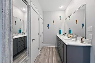 942 Meynig Dr, Crystal Beach, TX 77650 - Photo 34