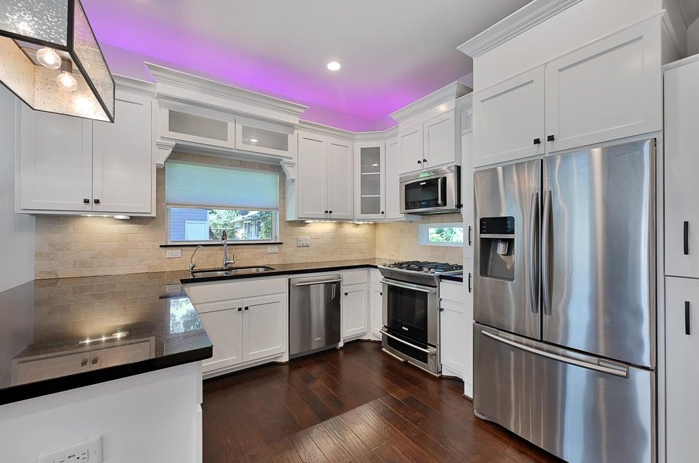 218 33 St, Houston TX  77022-5102 exterior