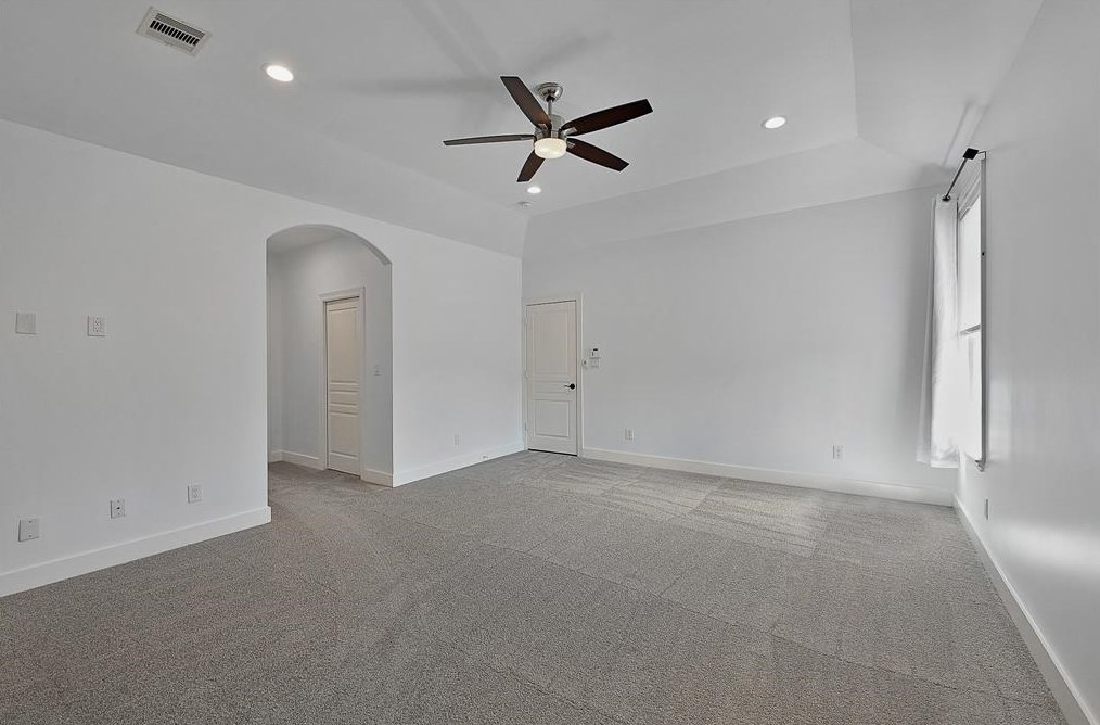 218 33 St, Houston TX  77022-5102 exterior