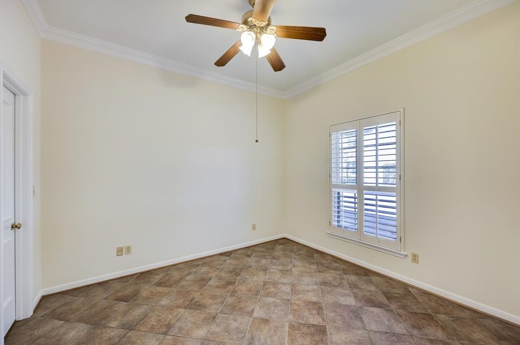 8603 La Fonte St, Houston, TX 77024