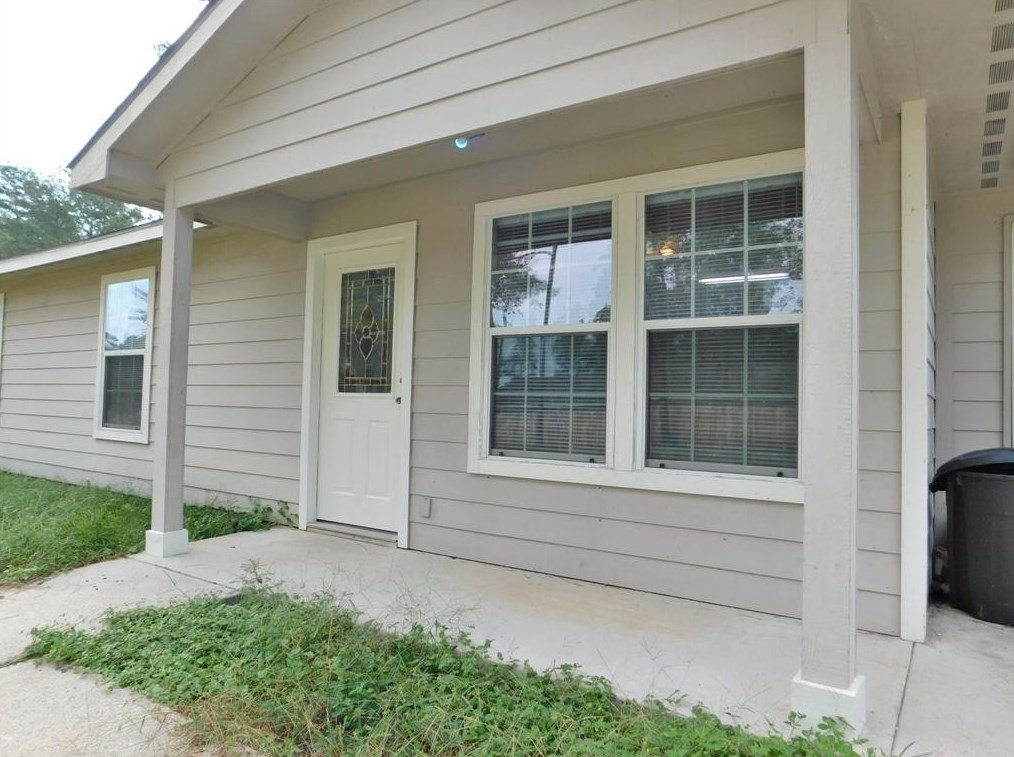 10498 Royal Cullum Dr, Conroe, TX 77303