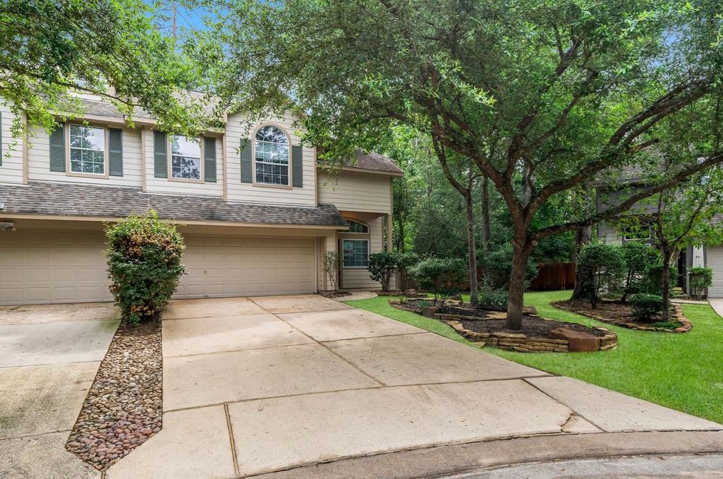 34 Stone Arrow Pl, Spring TX  77382-1775 exterior