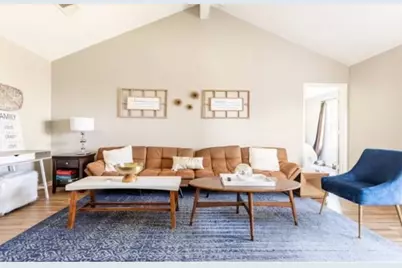 883 Indigo Springs Lane, La Marque, TX 77568 - Photo 6