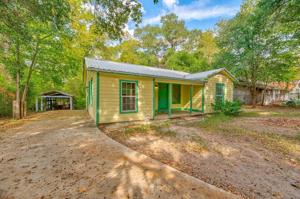 816 Ogden St, Beech Grove TX  75951-3468 exterior