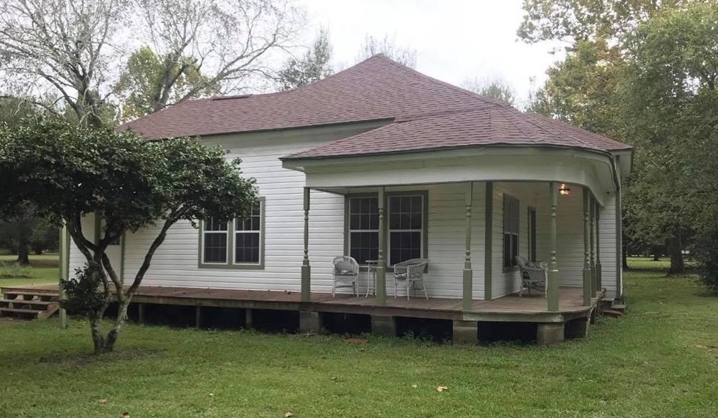 506 County Rd 2212, Cleveland, TX 77327