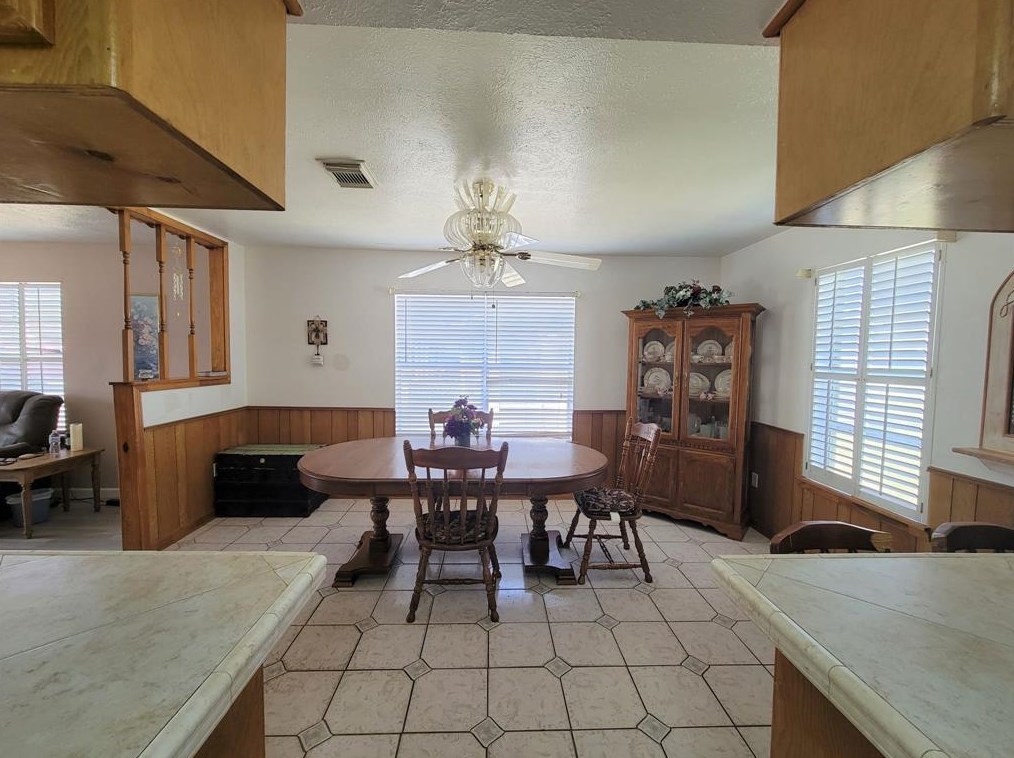 1449 Mesquite St, Houston TX  77093-1038 exterior