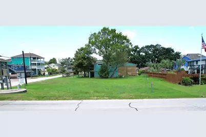 524 Clear Lake Road, Clear Lake Shores, TX 77565 - Photo 4