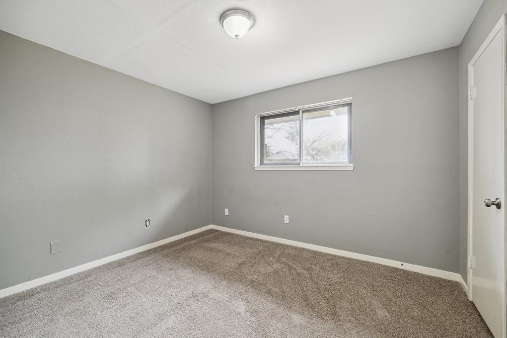 7211 Sawmill Trl, Houston TX  77040-1854 exterior