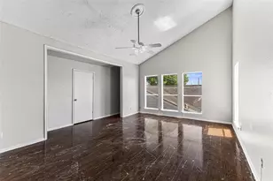 8712 Covent Garden St St, Houston, TX 77031 - Photo 18