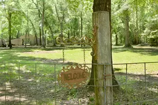 27894 E River Rd, Splendora, TX 77372 - Photo 2