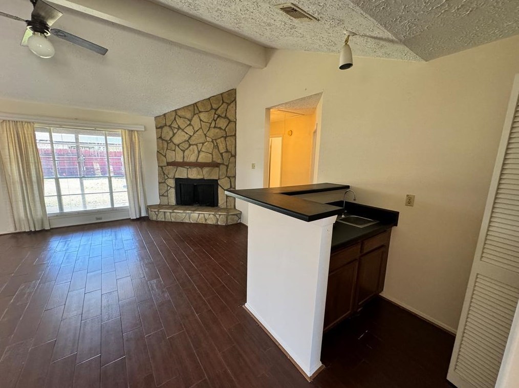 10122 Limewood Ln, Sugar Land TX  77498-1448 exterior