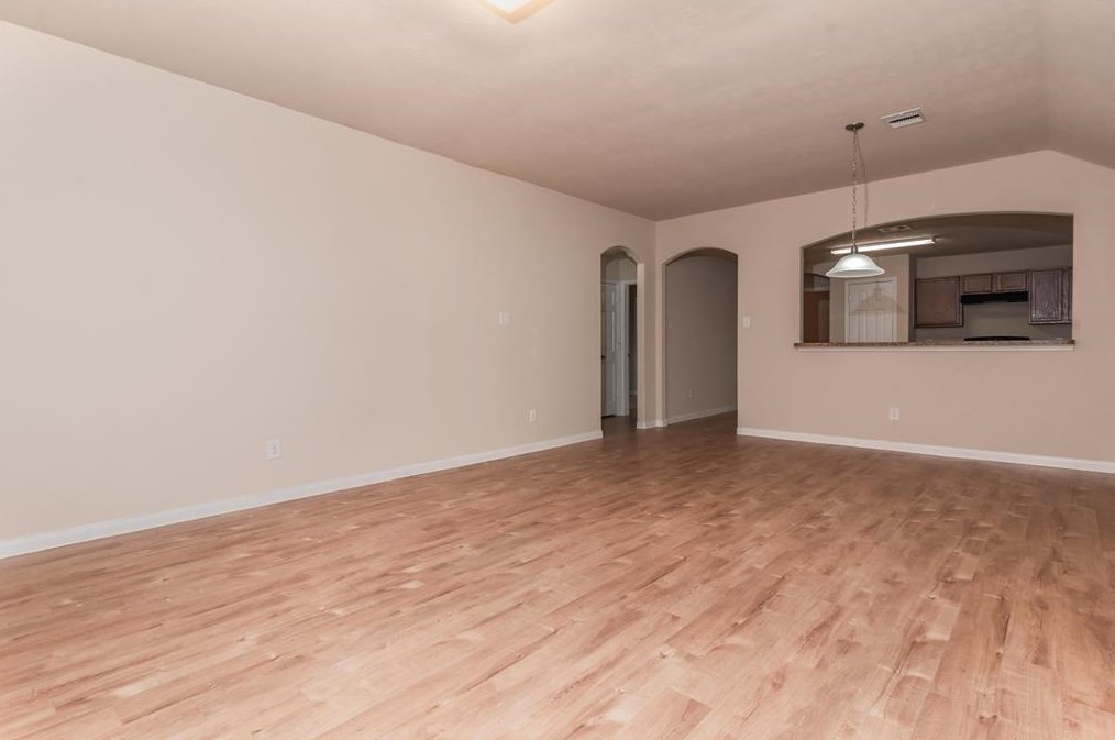 4310 Almeda Meadows Dr, Houston, TX 77048