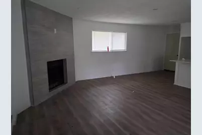 510 W Decatur Avenue, Orange, TX 77630 - Photo 8