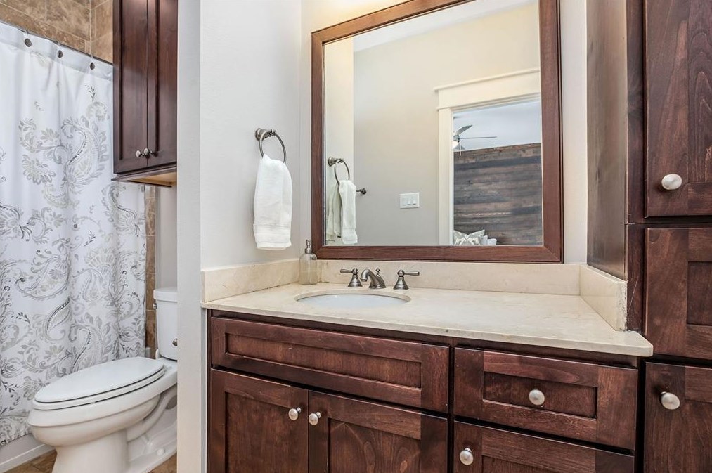 809 Knox St, Houston TX  77088-7931 exterior